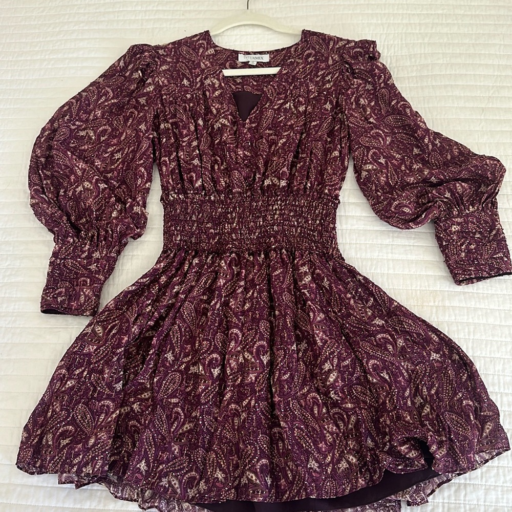 Perfect fall dress!  Gold thread detail with beautiful burgundy color!